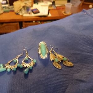2 Earrings And One Ring Set.